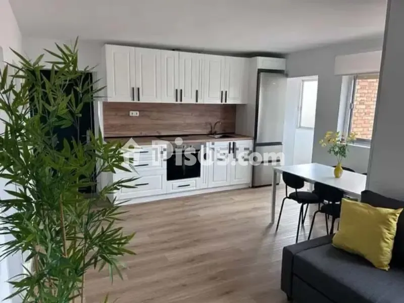 Séjour - Modernised Flat with Balcony in Almería