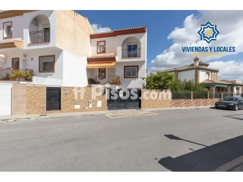 Välivaade - Twin-Storey House with Pool in Híjar