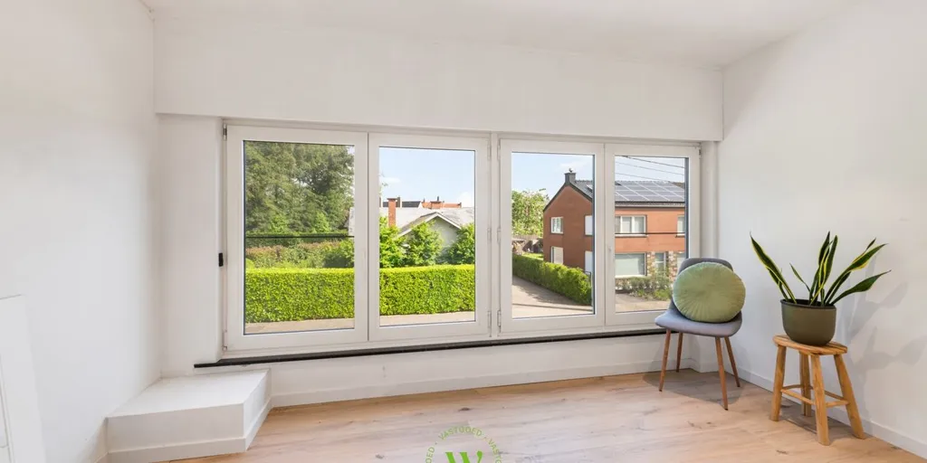 Elutuba - Modernised House with Garden in Izegem