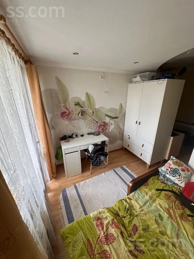Magamistoad - 3-Bedroom Apartment with Balcony in Balvi