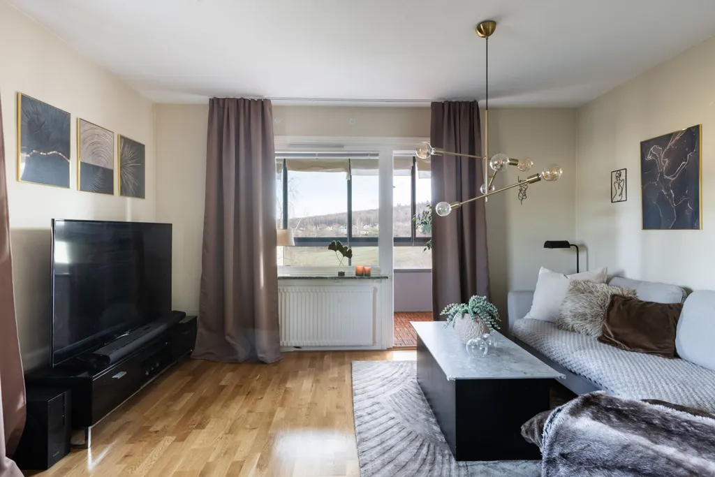Elutuba - Two-Bedroom Flat with Balcony in Jönköping