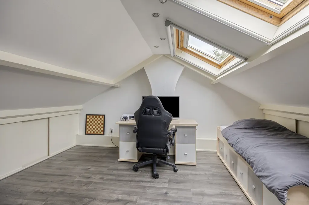 Kabinet - Semi-Detached Home with Workshop in Honselersdijk