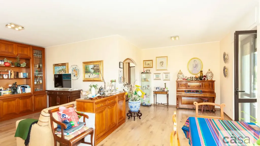 Sala da pranzo - Luxury Villa with Lake View in Comerio
