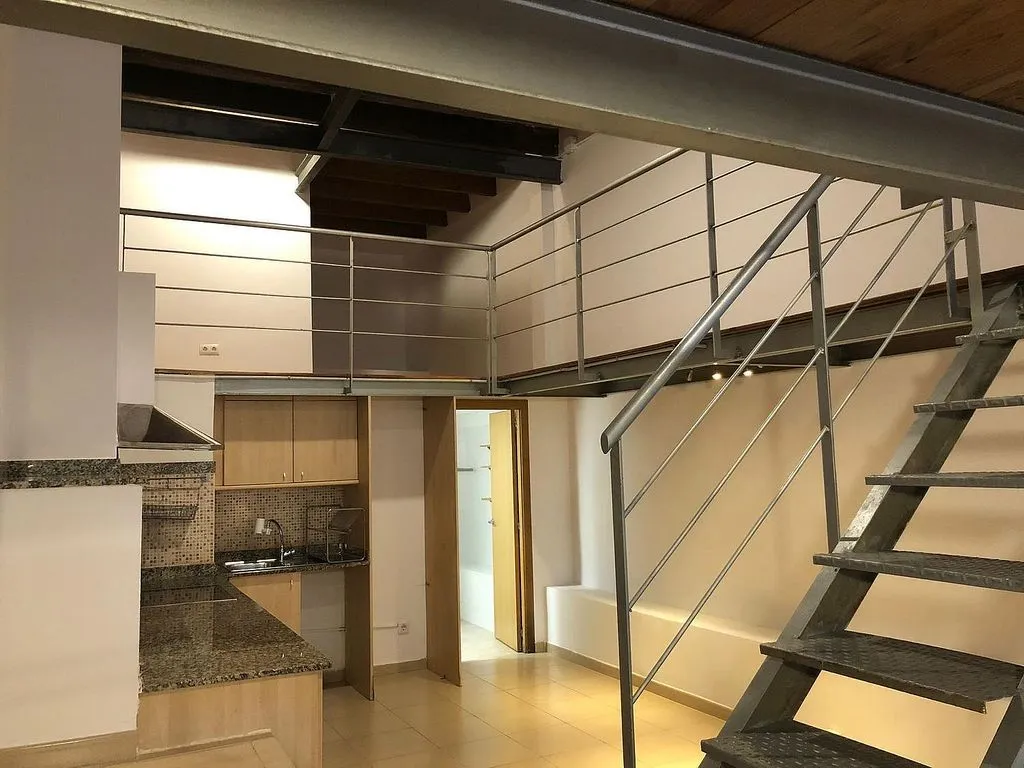 Toad - Loft with Montjuïc View in El Poble Sec