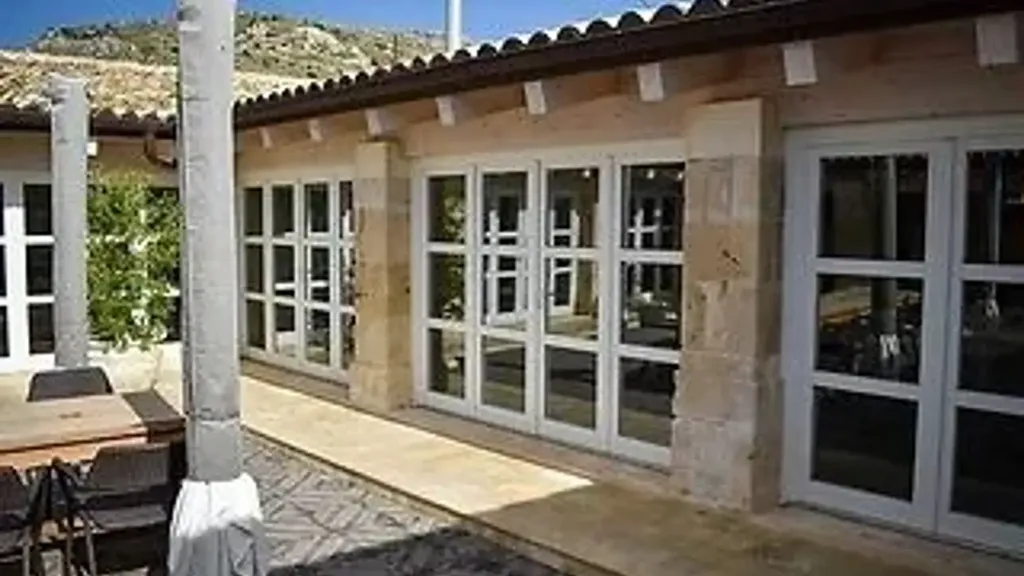 Terrass - Restored Residences with Olive Grove in Avola