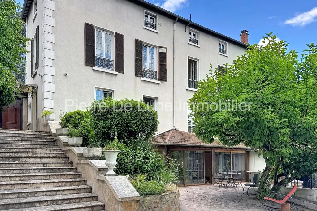 Esterno - Character House with Panoramic View in Caluire-et-Cuire
