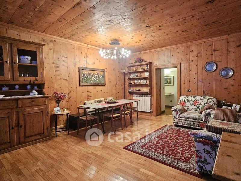 Elutuba - Three-bedroom Apartment in Central Bormio