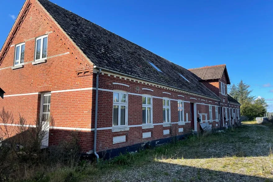Esterno - Former School Conversion with Large Garden in Sønderskov