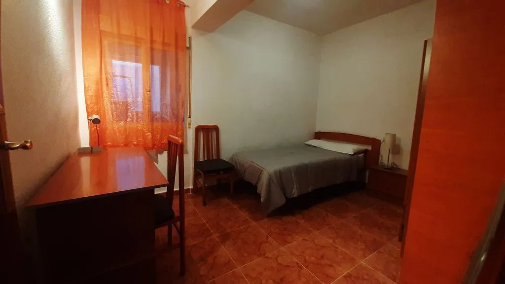 Chambres - Furnished Flat with Balcony in Zaidín