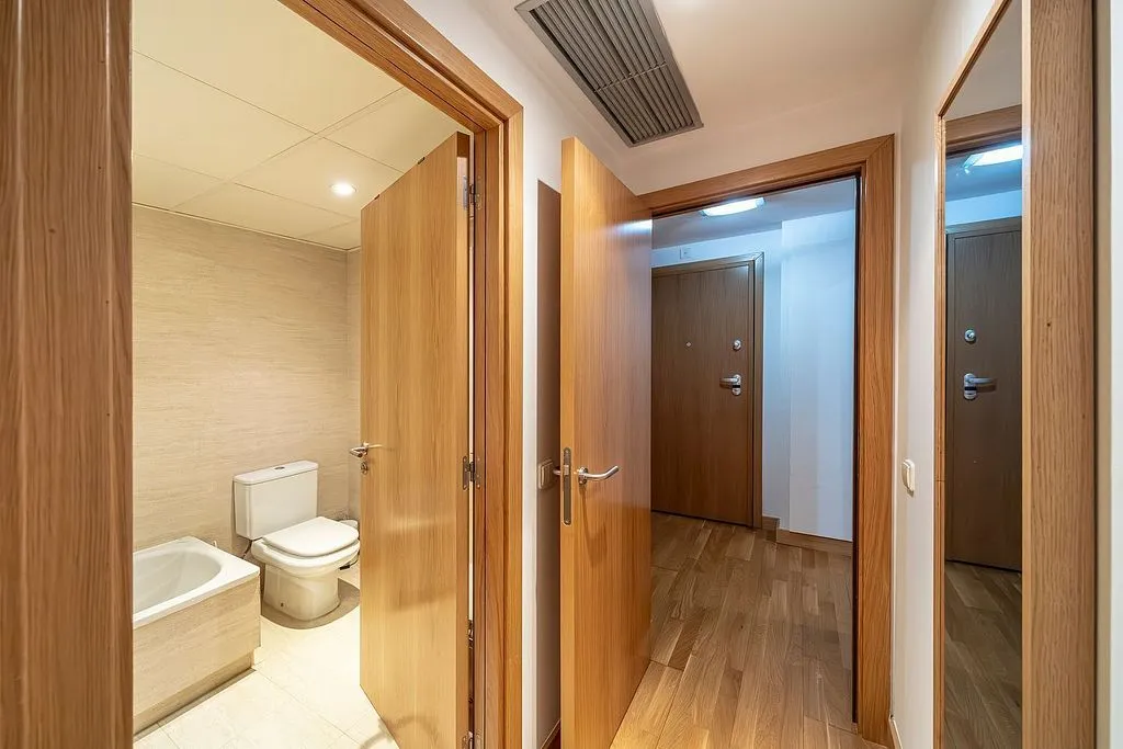 Vannitoad - 1-Bed Flat with Pool in Legazpi