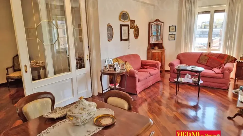 Séjour - Apartment with Triple Exposure in Foggia
