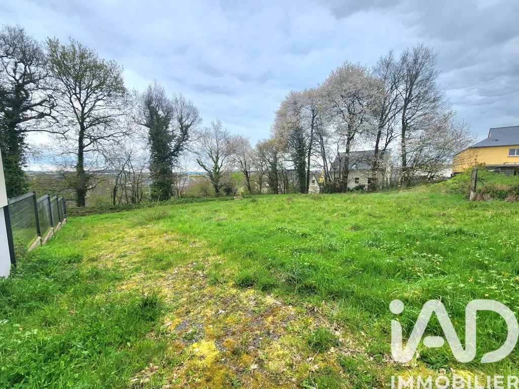 Aed - Buildable Plot with Tree View in Bain-de-Bretagne