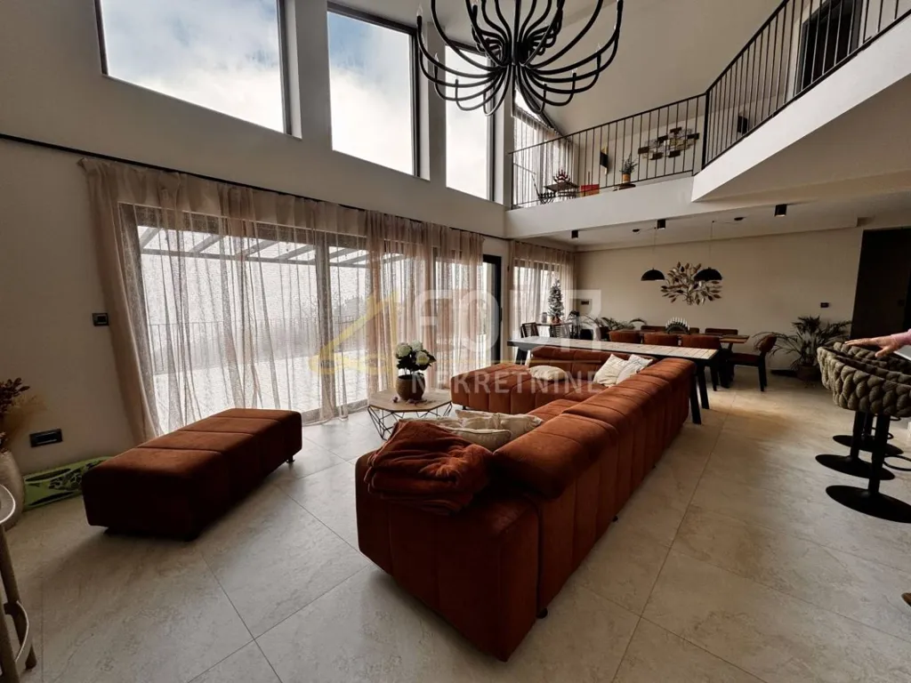 Living Room - Luxury Villa with Infinity Pool in Pazin