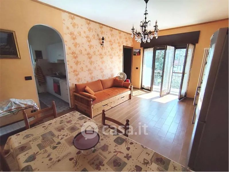 Dining Room - Rearranged Apartment with Mountain View in Saint-Vincent