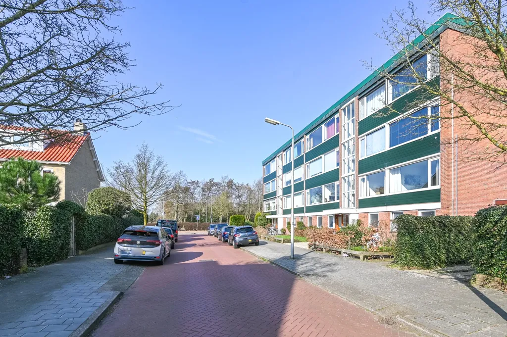 Välivaade - 6-toaline korter asukohas Santpoort-Noord