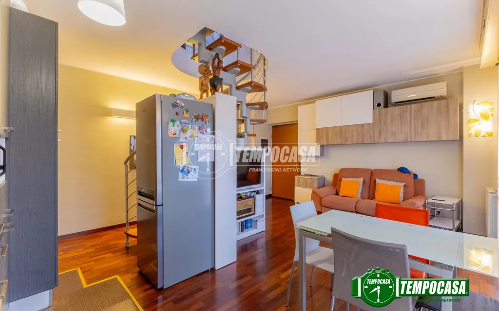 Elutuba - Modernised Three-Room Flat with Balcony in Milan
