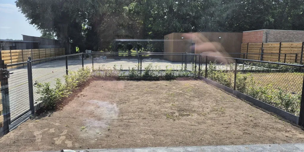 Jardin - Appartement de Luxe au Rez-de-Chaussée à Dessel