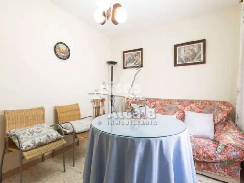 Salle à manger - Maison 6 chambres à ES