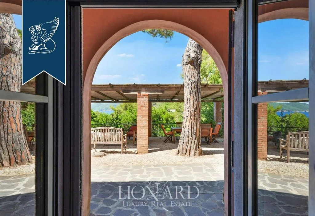 Terrass - Luxury Villa with Sea View in Capoliveri