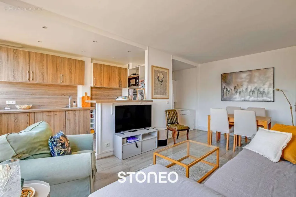 Soggiorno - Bright 3-Piece Flat in Boulogne - Silly