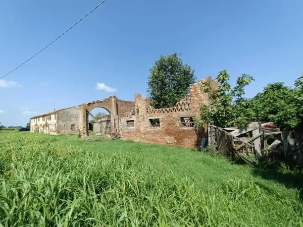 Jardin - Rustic Property with Barn in Chiavica del Bosco, Adria