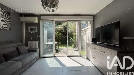 Maison 3 pièces à Marseille-11e