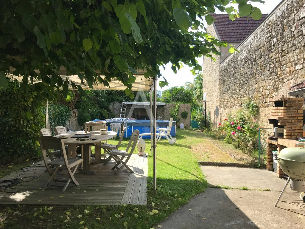 Jardin - Maison avec Jardin et Balcon à Boissy