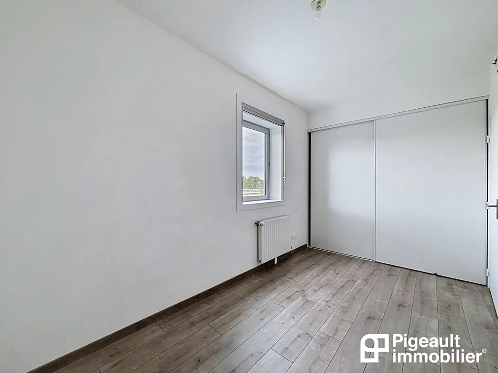 Stanze - Contemporary Maison with Patio in Rennes