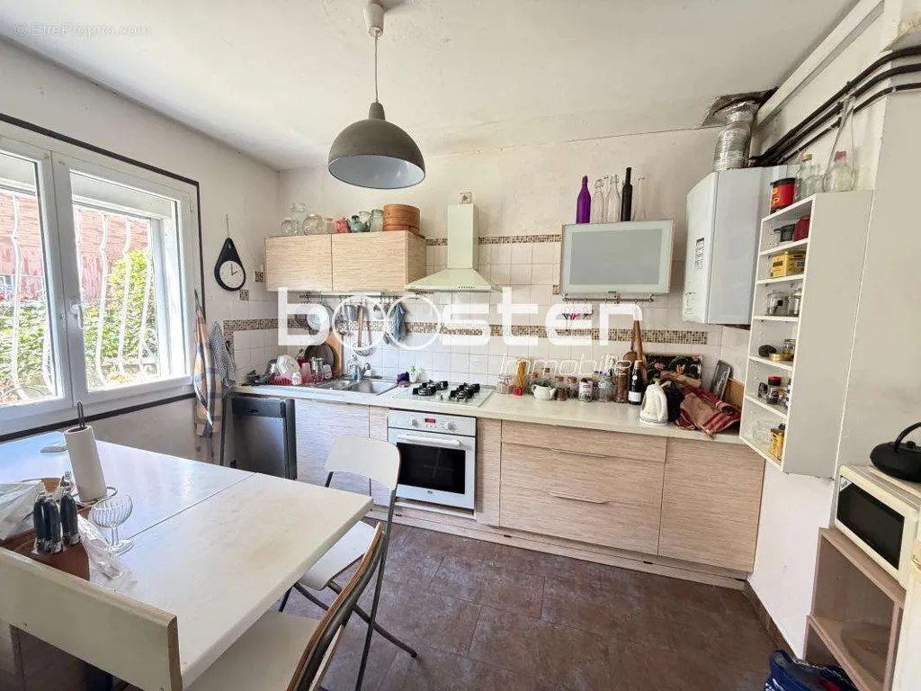 Köök - 3-Bedroom Apartment with Garden Access in Bonnefoy, Toulouse