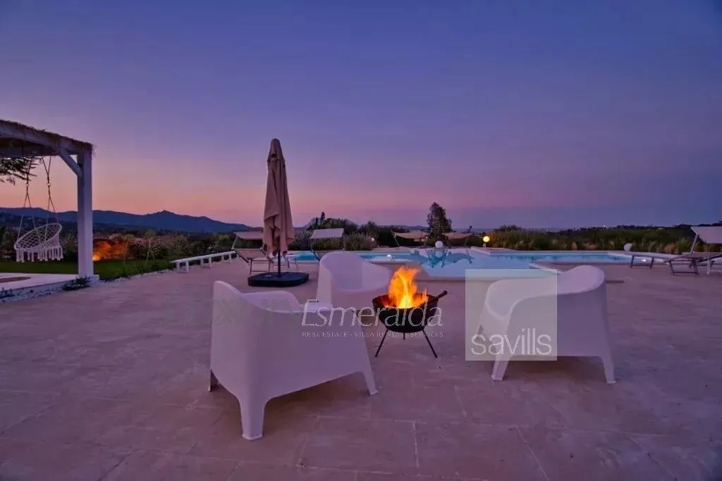 Pool - Luxury Villa with Sea View in San Teodoro