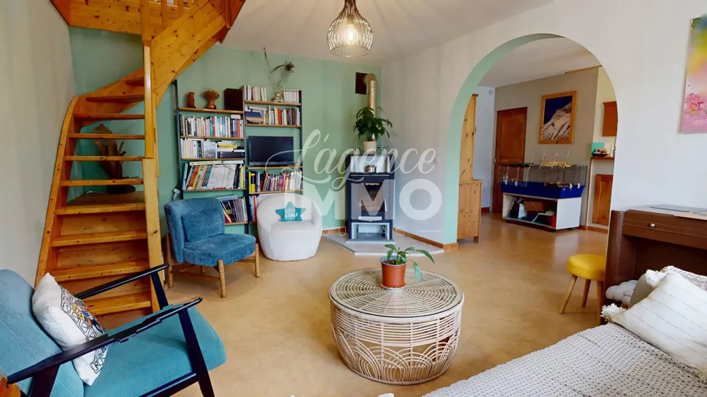 Séjour - Duplex avec Jardin et Garage à St-Jorioz