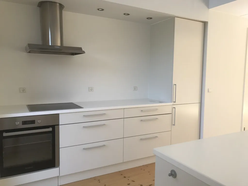 Cuisine - Two-Storey Terraced House with Balcony in Ringsted