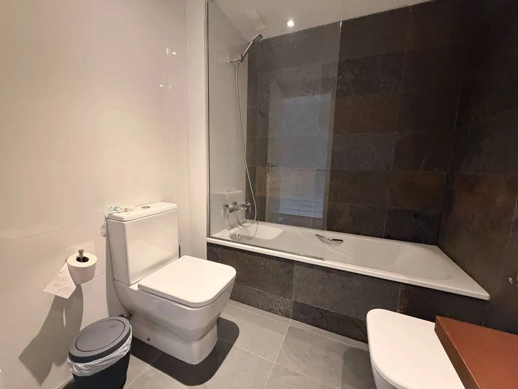 Salles de bain - Luxury Townhouse with Pool in Benidorm