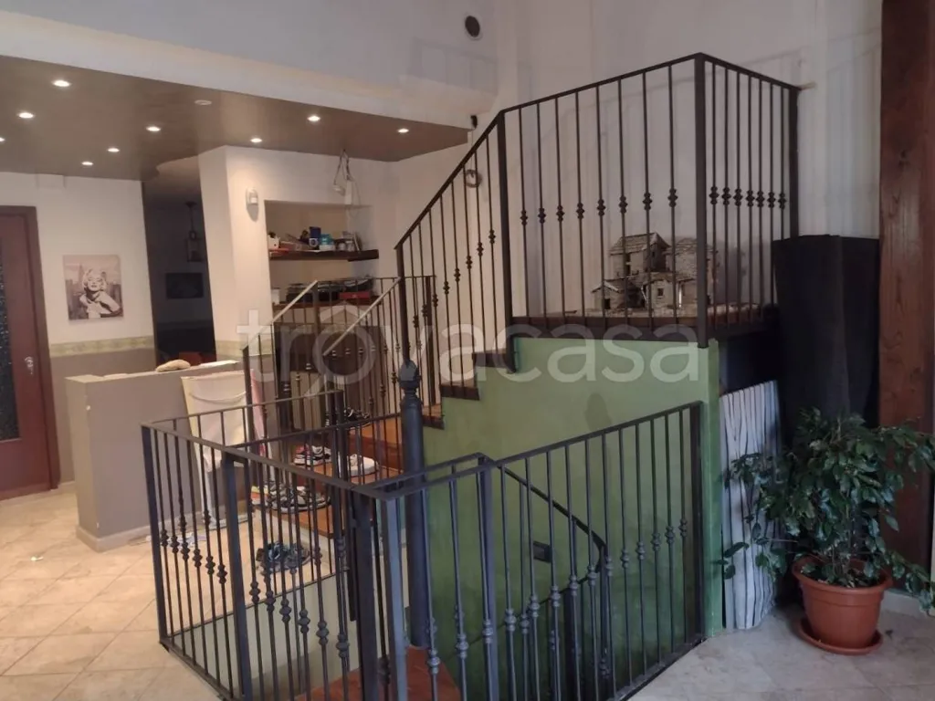 Toad - Rustic Villa with Dual Ingress in Poggi San Siro