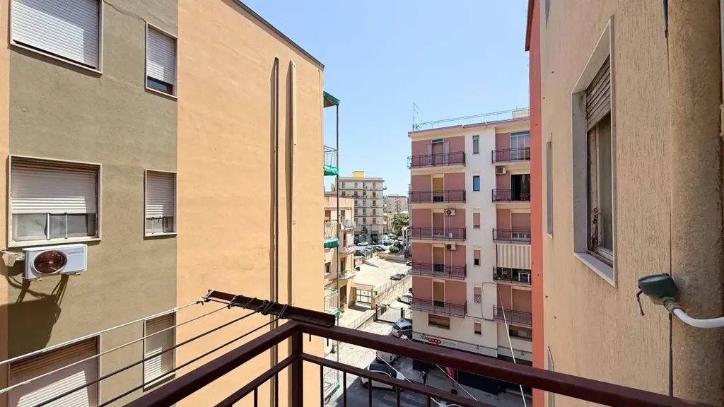 Rõdu - Apartment with Balcony in Siracusa