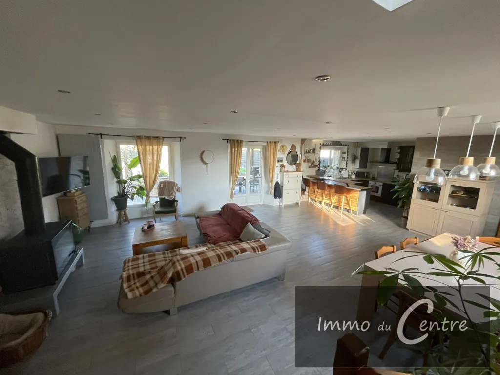 Séjour - Maison avec Dépendance à Montmirail