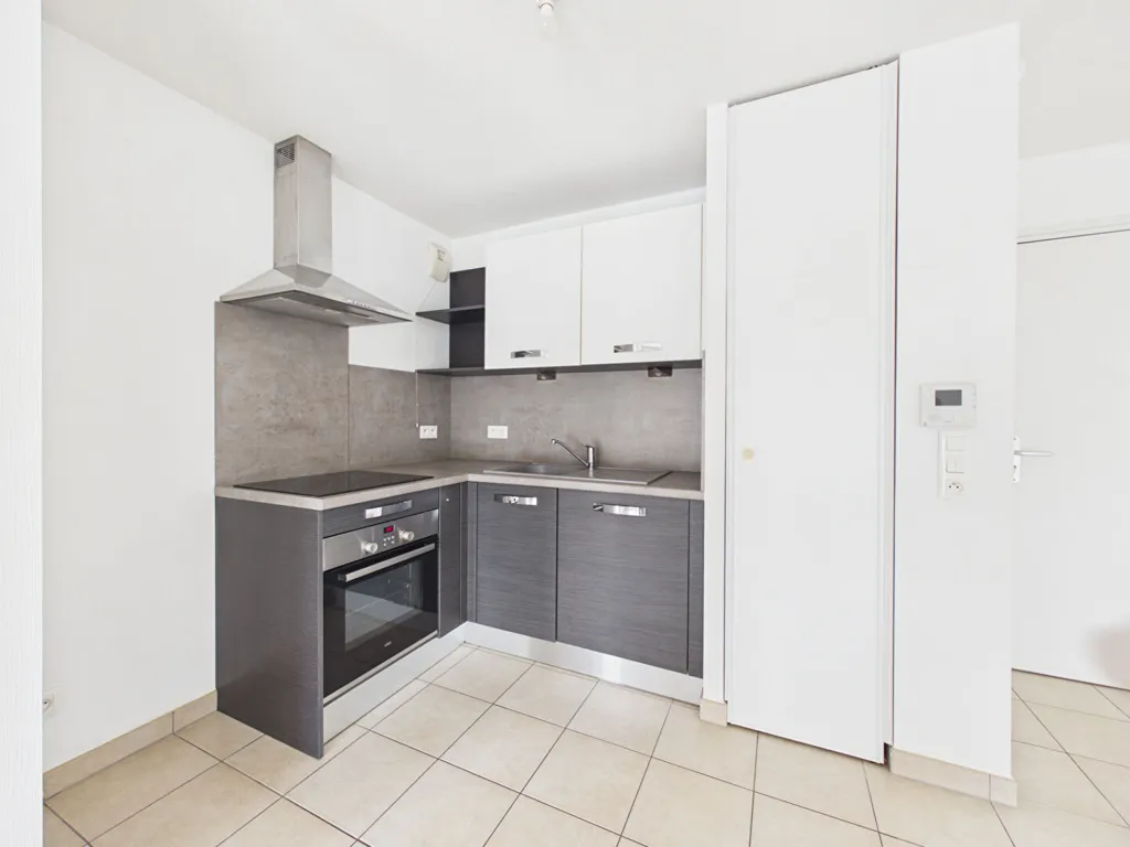 Cucina - Bright 2-Bedroom Apartment with Balcony in Bischheim