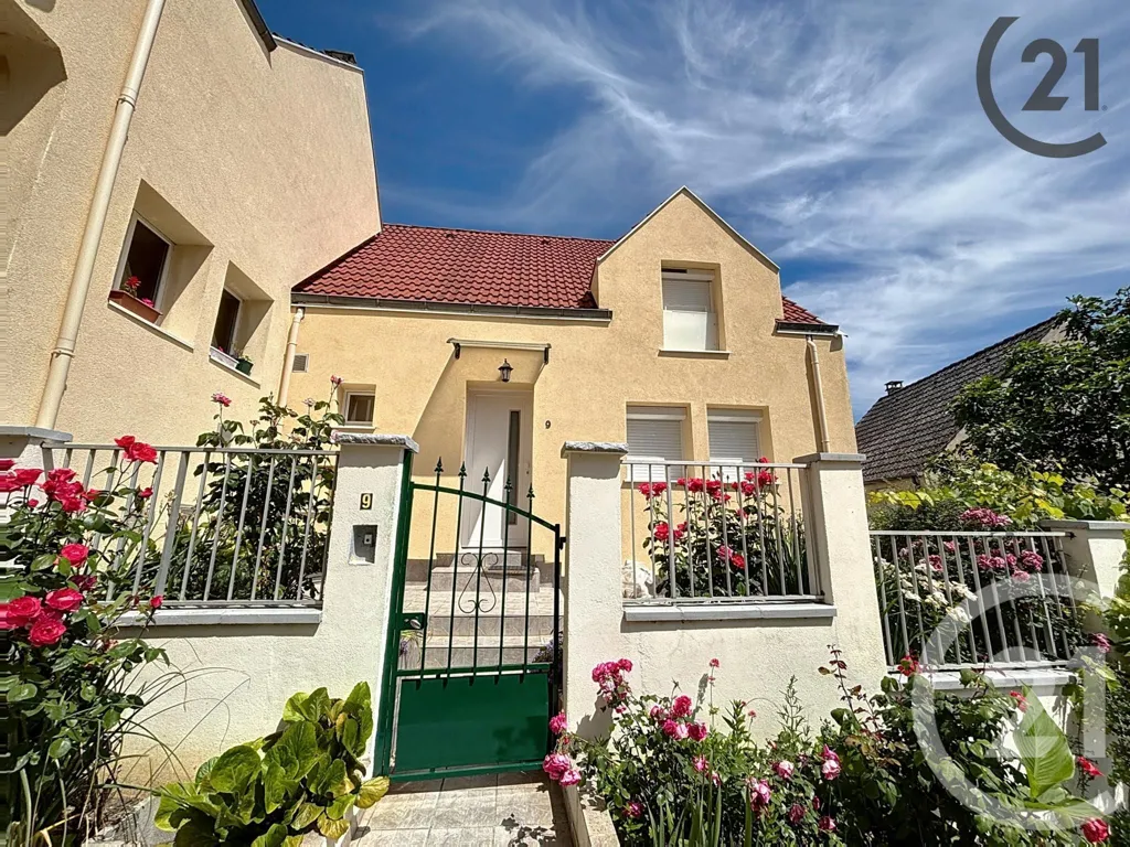 Välivaade - Family House with Garden in Montereau-Fault-Yonne