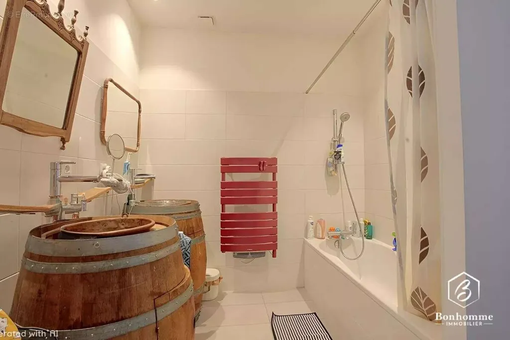 Bathrooms - Character House with Pool in Saint-Selve