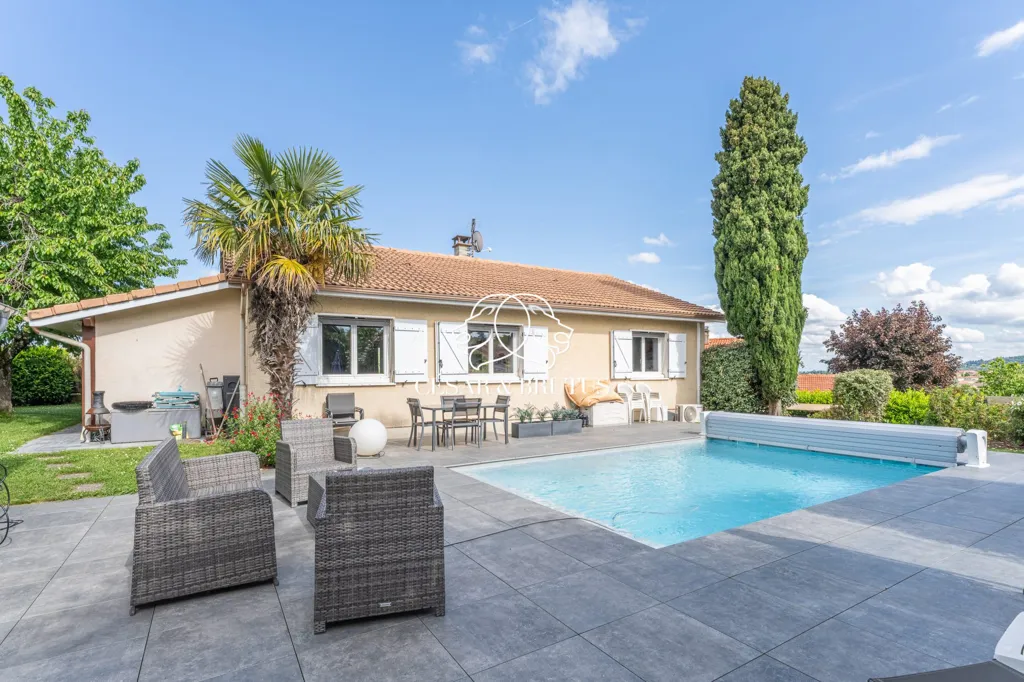 Piscine - Maison avec Piscine et Pool House à Fleurieux-sur-l'Arbresle