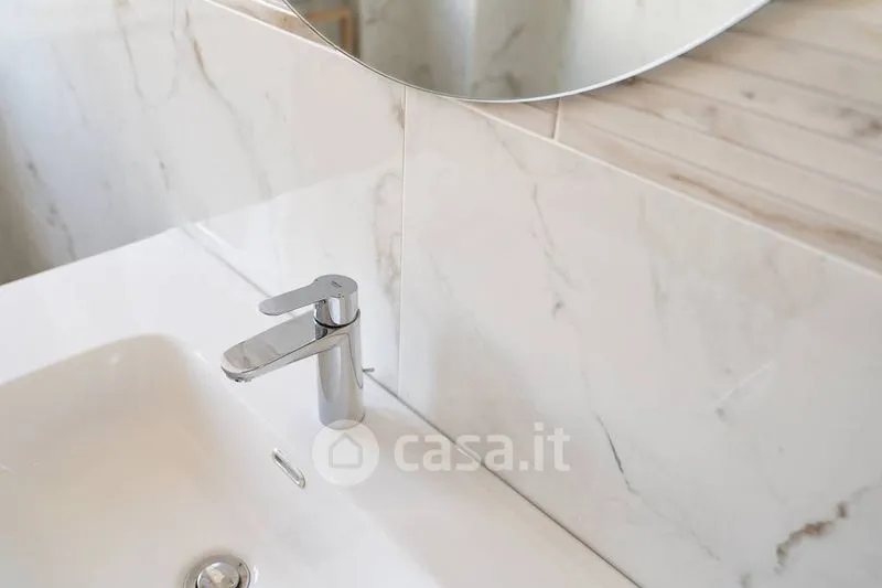Salles de bain - Apartment with Balcony and Garage in Voghera