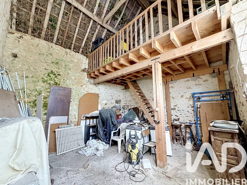 Toad - Historic Ensemble with Courtyard in Rural Area