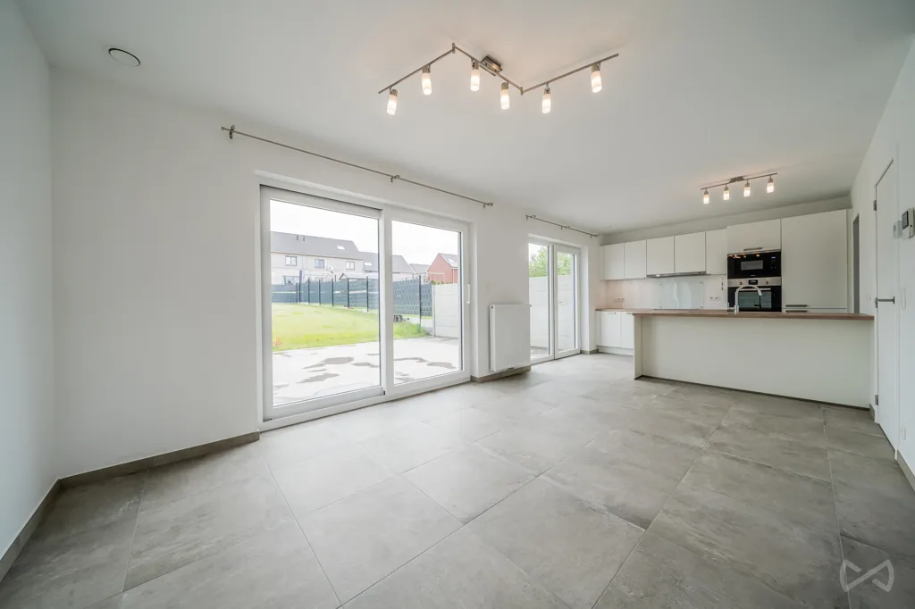 Köök - Recent Maison de Maître with Garden in Nivelles