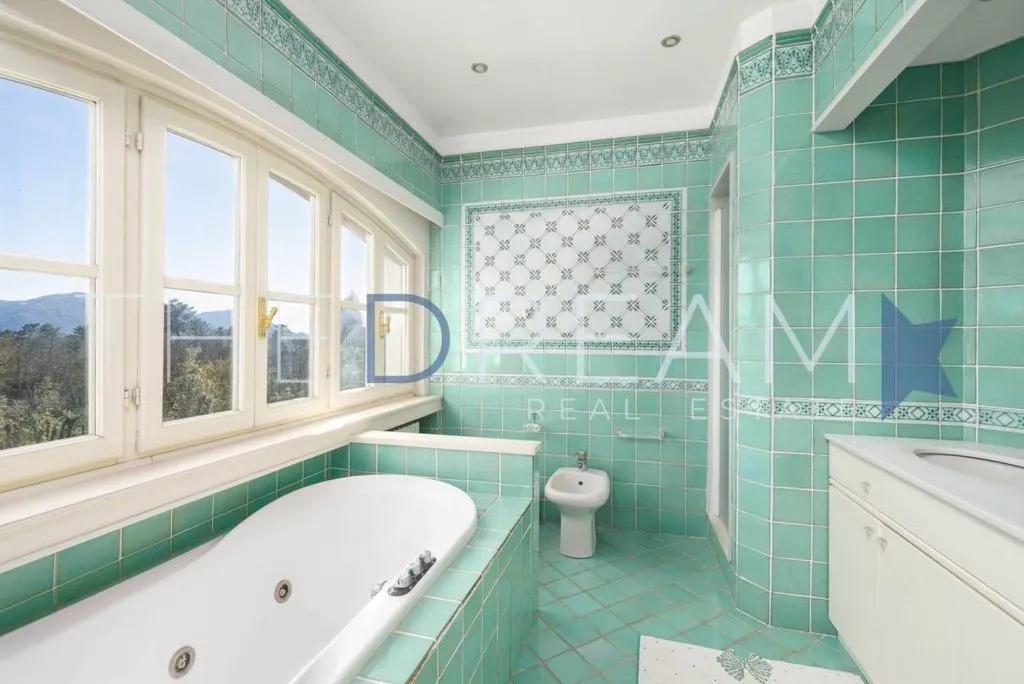 Bagni - Luxury Villa with Pool in Lucca, Tuscany