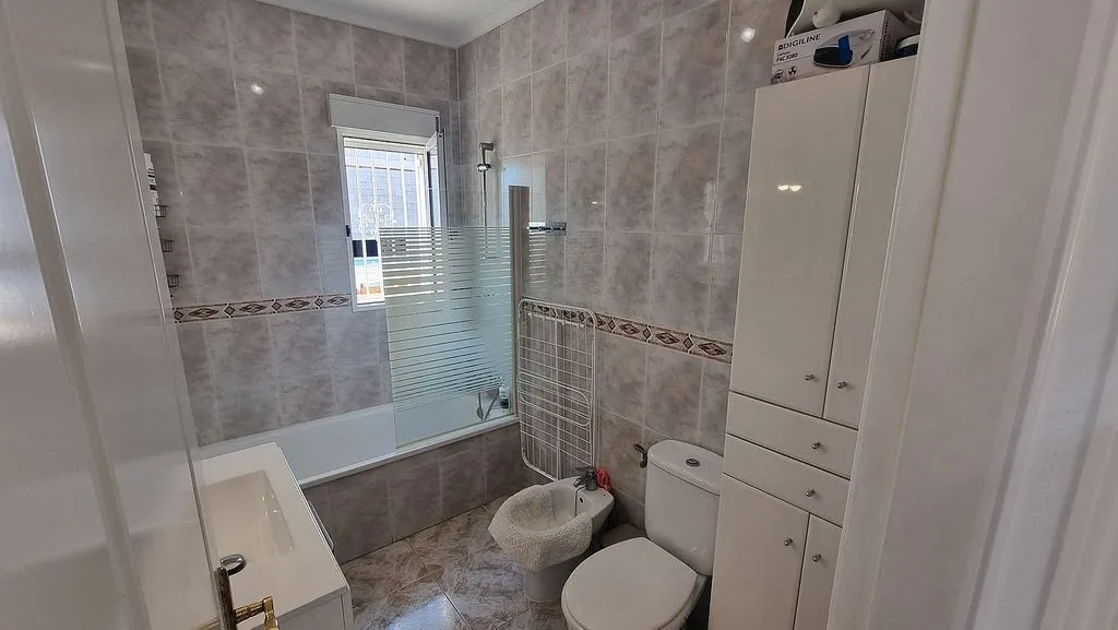 Salles de bain - Chalet with Pool and Terrace in Rojales