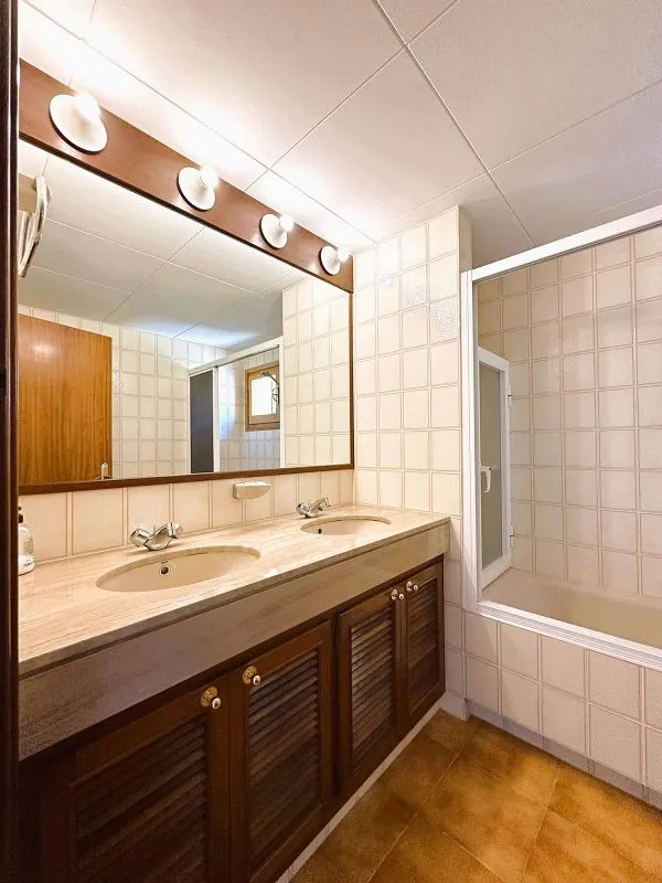 Salles de bain - Luxury House with Panoramic Views in Arenys de Munt