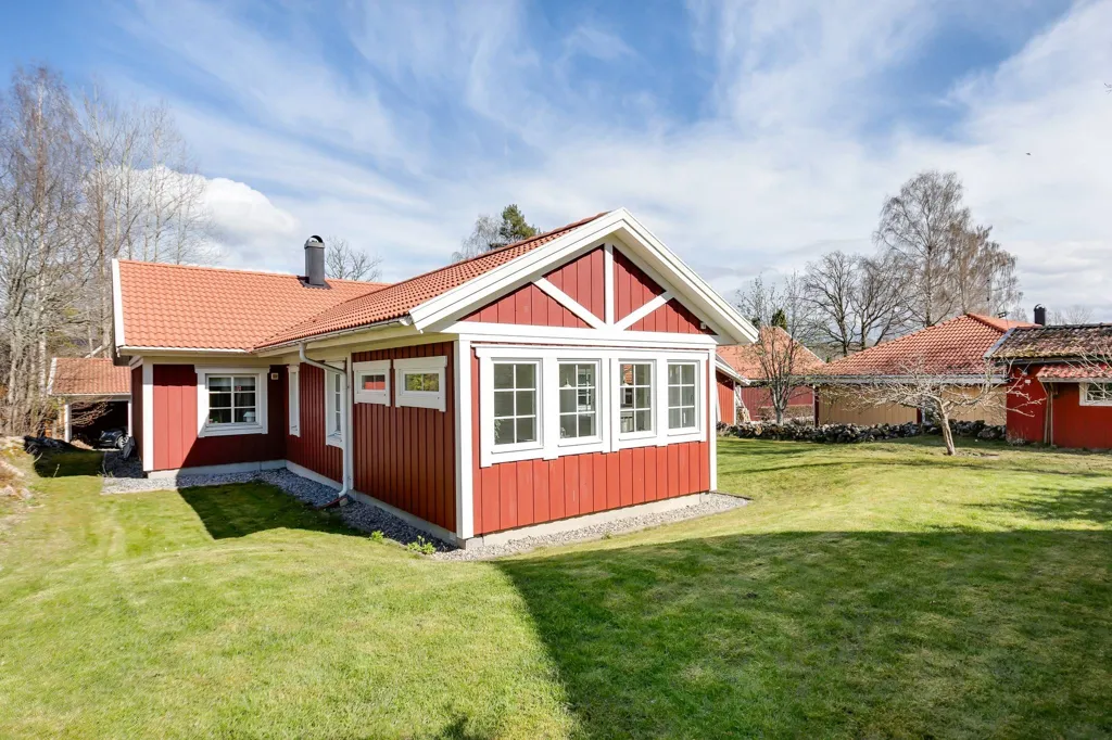 6-toaline maja asukohas Örebro kommun