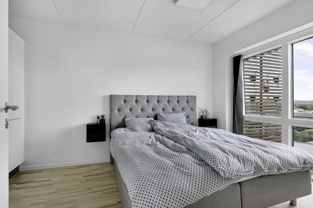 Bedrooms - Spacious 3-Bedroom Flat with Balcony in Aarhus