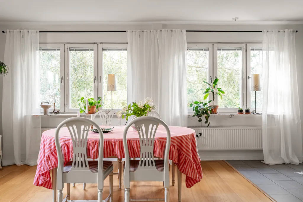 Salle à manger - Apartment with Garden View in Sjöfararen