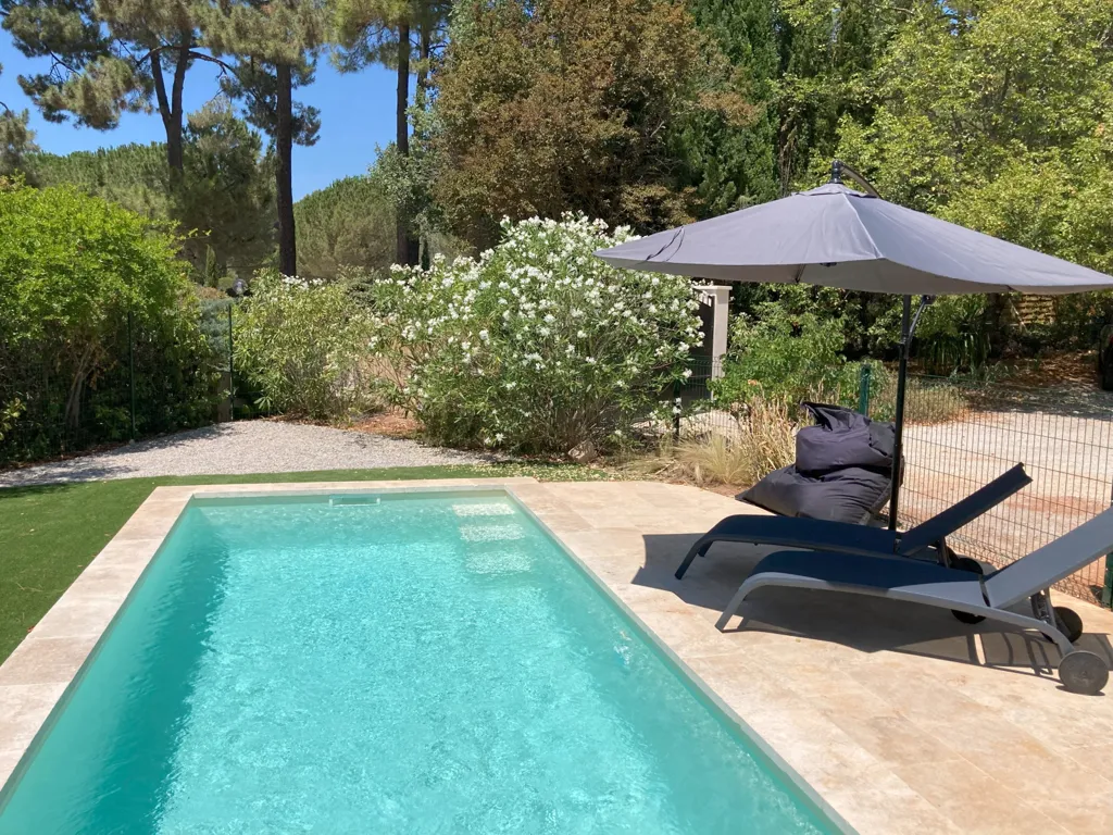Piscina - Charming House with Pool in Roussillon, Luberon